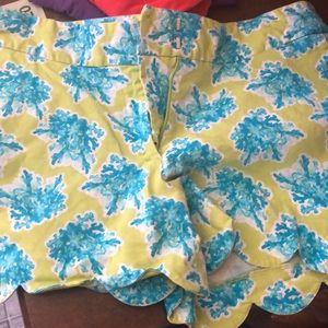 Crown and ivy shorts